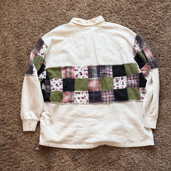 BDG Cream and Green Patchwork Sweatshirt - Picture 3 of 3